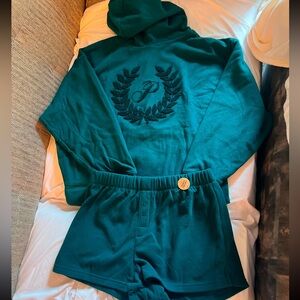 PINK by VS polar fleece short and hoodie pajama set green logo on back sz lg